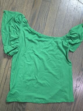 SHEIN Green Off-Shoulder Flutter Sleeve Crop Top